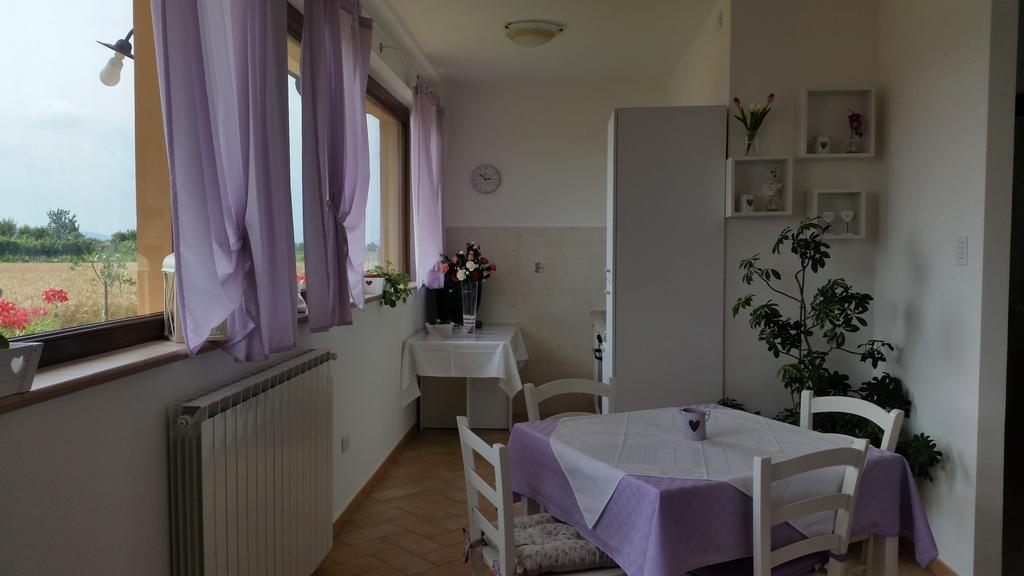 B&B Le Rose Spello Room photo